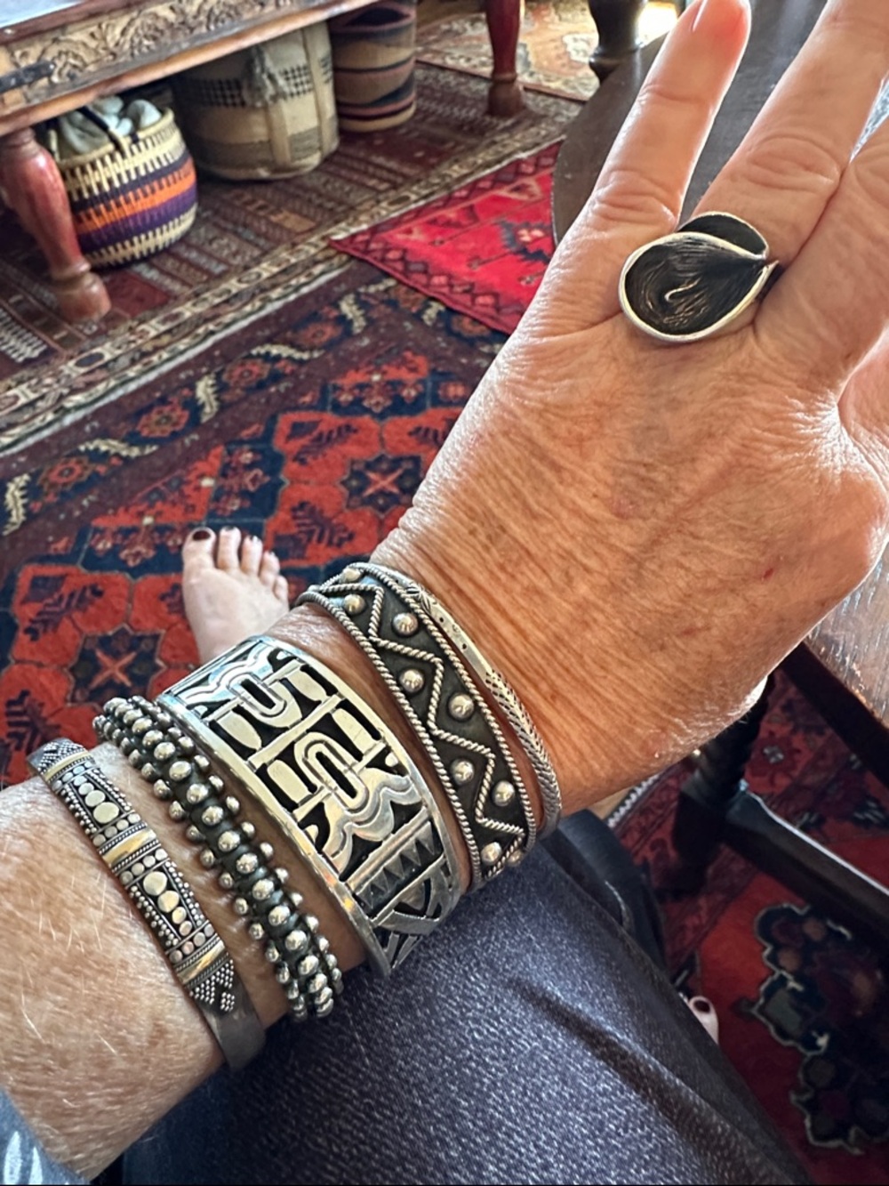 🇲🇽 mexico stamped sterling silver slip on bracelet. Unique design w silver balls